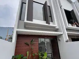 READY SIAP HUNI! RUMAH MEWAH TERMURAH TANAH LUAS 2 CARPOT ADA TAMAN