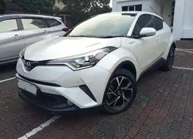 JUAL CEPAT TOYOTA CHR HYBRID 2019