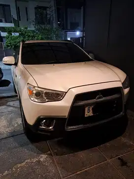 Mitsubishi Outlander 2013 Bensin