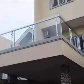 Balkon dan reling Stainles steel kaca