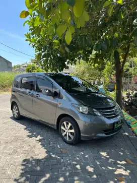 Honda freed mulus