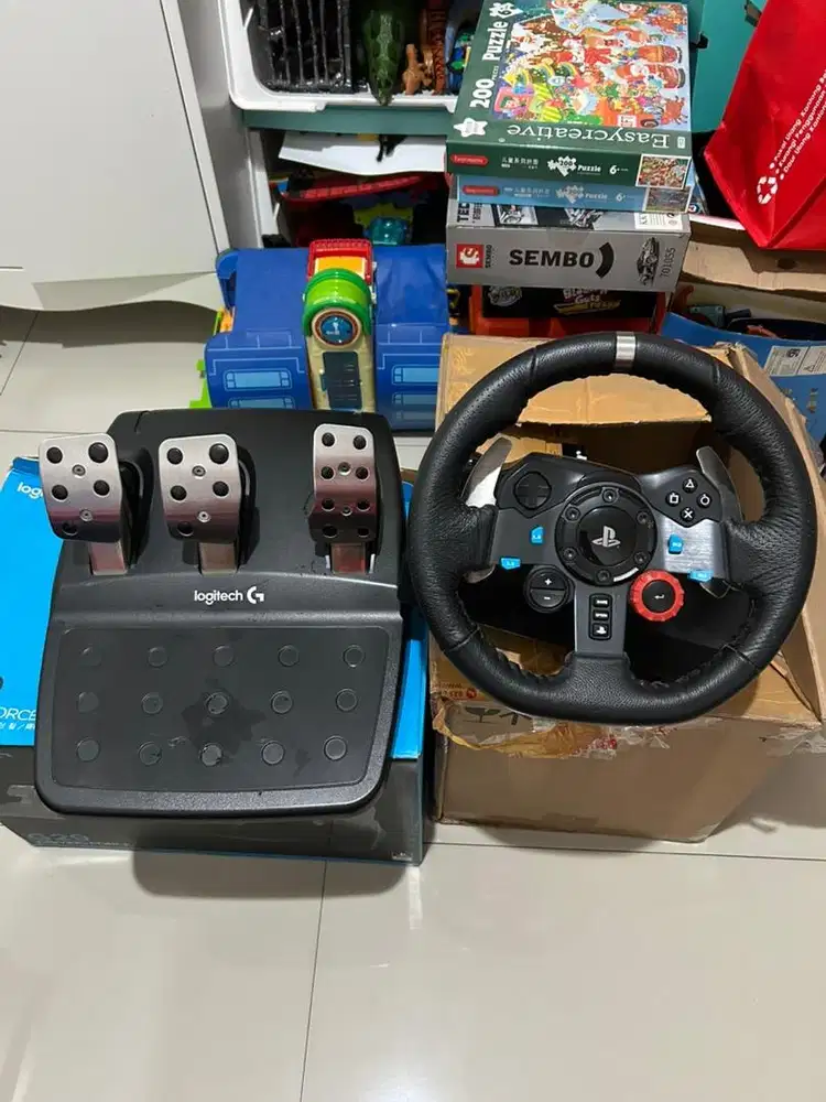 LOGITECH G29 Steering Wheel Set
