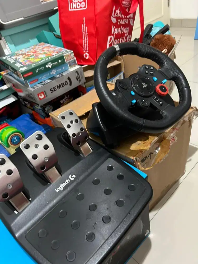 LOGITECH G29 Steering Wheel Set