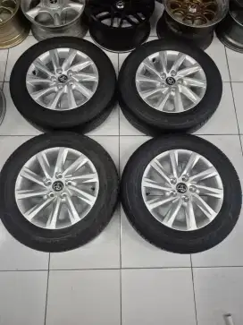 Velg oem inova Zenix R16 pcd 5×114.3 lebar 6 et42 plus ban 90%..4pcs