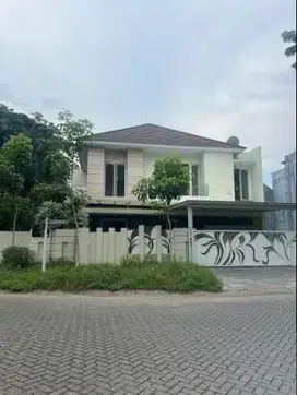 MURAH ! DIJUAL RUMAH CITRAAND WOODLAND MODERN MINIMALIS SIAP HUNI