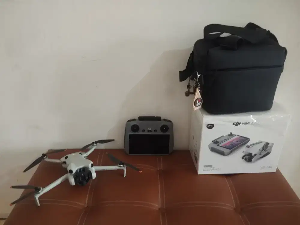 Drone Dji Mini 4 Pro pemakaian 3 bulan masih mulus dan garansi resmi