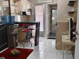 Apartemen kalibata city tower gaharu 2 br sewa pertahun murah