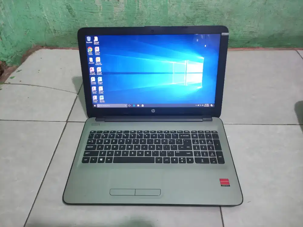 A601 Laptop HP 15-BA004AX Ram 8gb SSD 256gb AMD A10-9600P Siap pakai