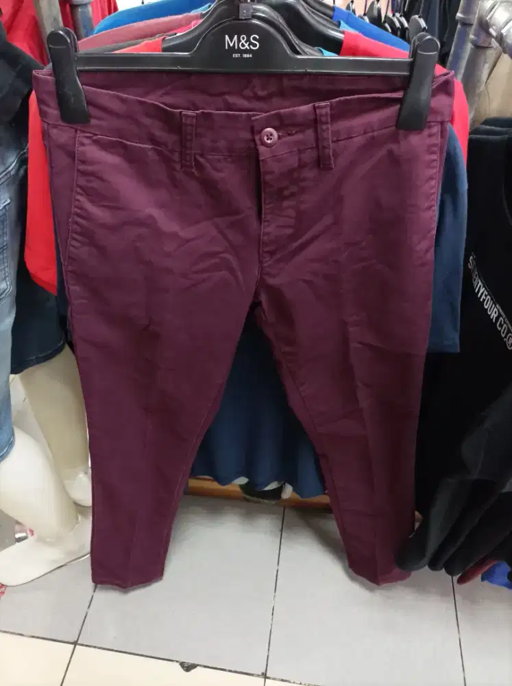 Celana Chino Maroon carhartt