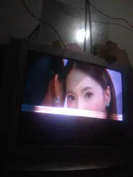 Dijual cepat tv merk Samsung 29 in