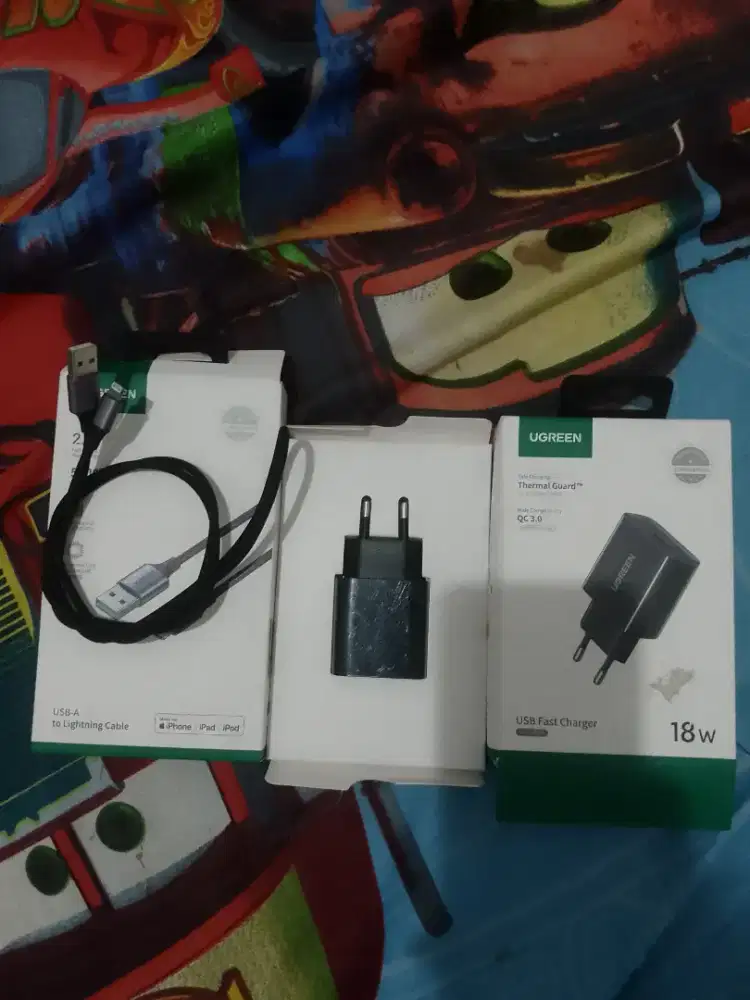 CHARGER UGREEN 18W