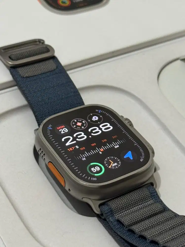 Apple Watch Ultra Gen 2 49mm Titanium Fullset