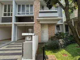 Dijual rumah siap huni kawasan scientia gading serpong