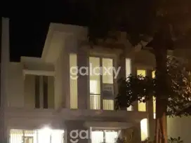 DIJUAL RUMAH FURNISHED PAKUWON CITY LONG BEACH LOKASI BAGUS