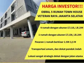 Harga Investor, Diobral 5 Rumah Townhouse di Veteran Raya Jak Sel