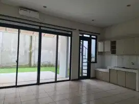 Anti Ribet, Disewakan Rumah Siap Huni Diarea Kota Baru Parahyangan BDG