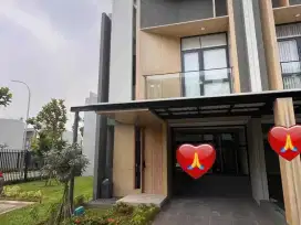 Disewakan Rumah Hook di Svani Tanakayu BSD City By Rumah Chinida