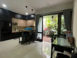 Rumah Minimalis Siap Huni di Taman Holis Indah Bandung