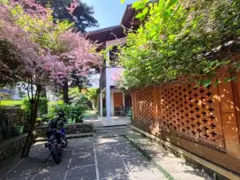 Dijual Rumah Cantik & Nyaman Di Cisitu Dago