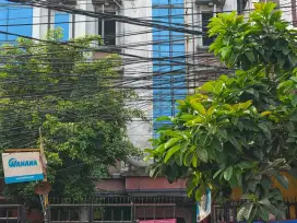 Ruko Komersil di Jl Tebet Timur Dalam Raya Jakarta Selatan