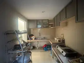 ANA RUMAH COR TINGGI UK 7X20M DI KOMPLEK DUTA MAS JELAMBAR da