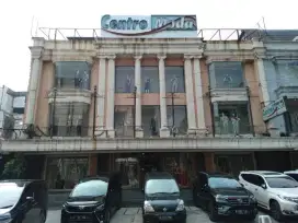 Ruko Gandeng 3 Lantai Di Jl Tebah Kebayoran Baru Jakarta Selatan