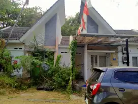 The Green Taman Sari Cluster Elais Palm Blok E No 1 Sememi Benowo Sby