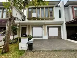 Dijual Rumah Luxmore full renovasi Bsd City