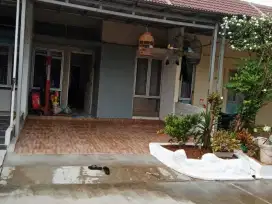 Dijual rumah murah di Cluster Mutiara Gading City Bekasi siaphuni