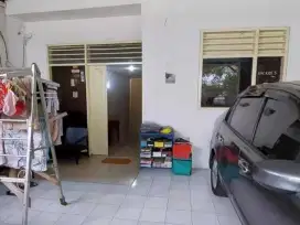 Dijual Darmo Baru Barat Strategis Siap Huni