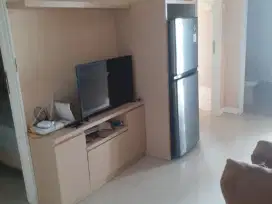 apartemen bassura city type 2kamar ada water heater
