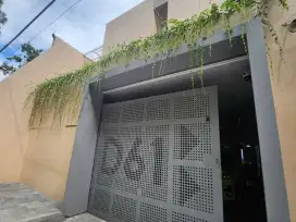 Dijual Rumah Mewah Modern Strategis Di  Cibeunying Kidul Cikutra