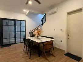 DIJUAL RUMAH CLUSTER FARADAY GADING SERPONG
