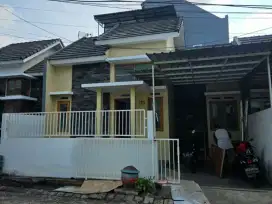 Rumah Kos Putri Tunggulwulung Lowokwaru Malang