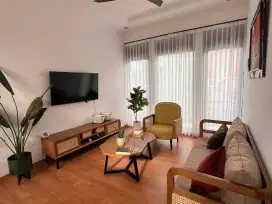 DISEWAKAN RUMAH FULL FURNISHED KONSEP JEPANG Di Cigadung