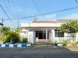 Dijual Rumah di JEMUR ANDAYANI