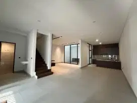 Rumah Baru 2 Lantai Minimalis Modern di Setraduta dkt Tol Pasteur