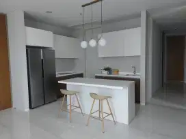 DIJUAL APARTEMEN SAUMATA SUITES ALAM SUTERA FULL FURNISHED 3BR