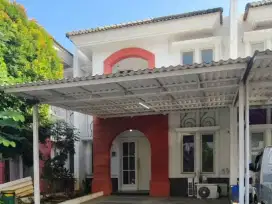 Disewakan Rumah Cluster Lavender, Gading Serpong