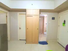 APARTEMEN GREEN LAKE SUNTER UKU 42,5 TOWER SOUTHERN FURNISHED RAPI ADA 2 KT+ 1 KM SIAP HUNI