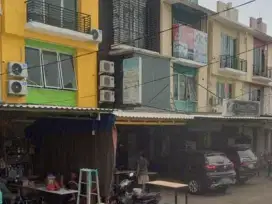 Dijual ruko Aralia Harapan Indah siap pakai bebas banjir