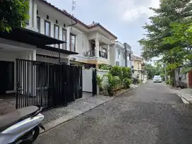 Dijual Rumah siap huni di komplek pondok kelapa duren sawit Jakarta