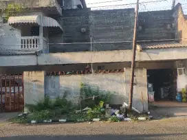 Jual Rumah Lebar 12 meter Lokasi Darmo Baru Timur