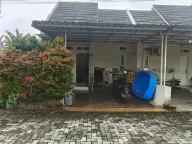 Rumah SHM 16 Mnt ke RSU Brawijaya Sawangan Dibantu KPR J-31975