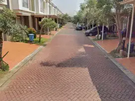 DIJUAL Rumah Siap Huni di Cluster Malibu Gading serpong Tangerang