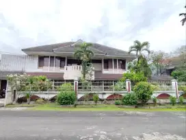 Dijual Rumah Vintage Full Furnish Di Tidar Malang