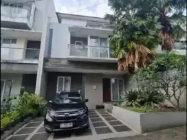 Rumah Cute di Sukahaji Gegerkalong dkt Setiabudi Setrasari Sukajadi
