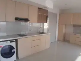 JUAL APARTMENT LA VIZ 2 BEDROOM SEMI FURNISH MURAH