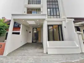 Rumah Brand New modern Classic di Pondok Pinang Jaksel