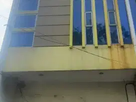 Disewakan ruko murah 3,5lantai didekat Bulevard Raya